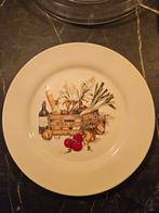 4 borden van Jet ter Steege, in goede conditie,24.5 cm, Ophalen of Verzenden, Zo goed als nieuw, Bord(en), Overige stijlen