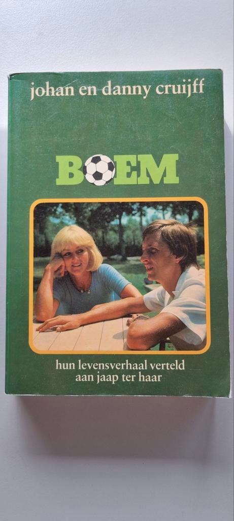 Johan en Danny Cruijff - Boem! Biografie, Boeken, Sportboeken, Gelezen, Balsport, Ophalen of Verzenden