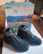 Nieuw in de doos  dames wandelenschoenen, Ophalen of Verzenden, Nieuw, Schoenen