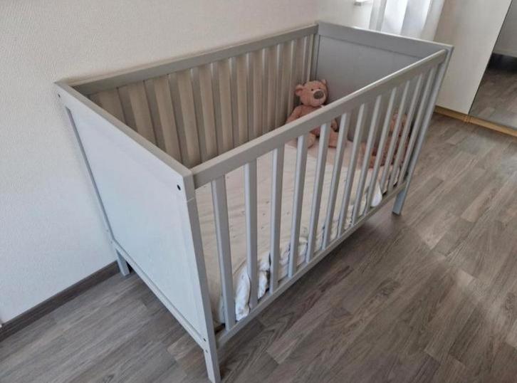 Gratis Ikea ledikant Sundvik, Kinderen en Baby's, Babywiegjes en Ledikanten, Gebruikt, Ledikant, Ophalen