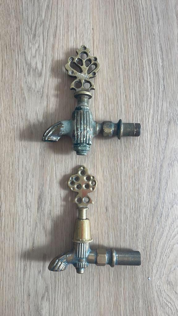2x Kasteel Kraan! Antieke toiletkraan, vintage fonteinkraan, Tuin en Terras, Buitenkranen, Ophalen of Verzenden