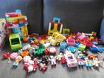 duplo lego 2 dozen vol markt dinosaurus mickey mouse picknic, Kinderen en Baby's, Speelgoed | Duplo en Lego, Ophalen of Verzenden