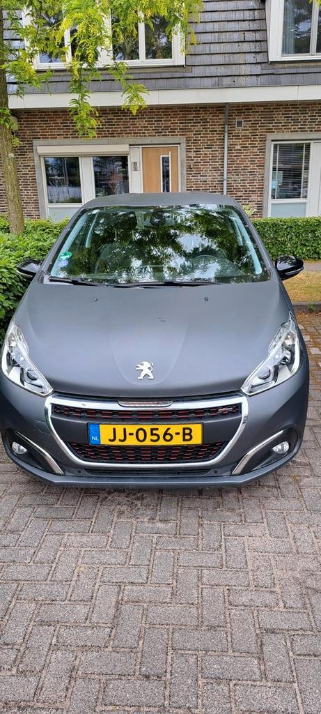 Peugeot 208 1.2 Puretech 110pk 3D 2016 Grijs, Auto's, Peugeot, Particulier, Achteruitrijcamera, Adaptive Cruise Control, Airbags