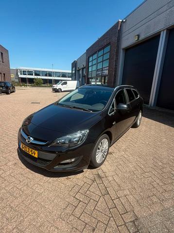 Opel Astra 1.4 Turbo Design Edition 88KW ST 2015 Zwart beschikbaar voor biedingen
