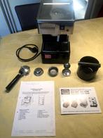 Espressomachine Quickmill 820 met toebehoren, Witgoed en Apparatuur, Koffiezetapparaten, Gebruikt, 1 kopje, Afneembaar waterreservoir