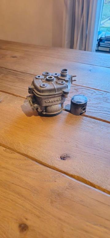 Nette 80 cc malossi cilinder kit (GEEN REPLICA!) beschikbaar voor biedingen