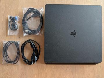 Sony PlayStation 4 Slim (1TB), controller, 6 spellen, doos beschikbaar voor biedingen