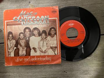 VINYL SINGLE Mac Kissoon and Family - Love and Understanding beschikbaar voor biedingen