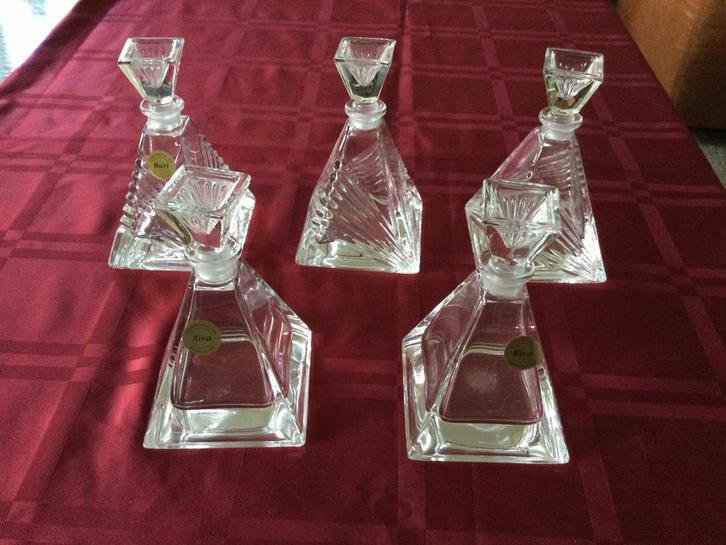 Kristallen karafjes 2 verschillende motieven p/stuk € 4,00, Verzamelen, Porselein, Kristal en Bestek, Nieuw, Overige typen, Kristal