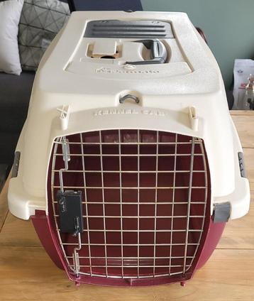 Transportbox, Kennel cab Petmate voor kat of kleine hond beschikbaar voor biedingen