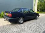 Volvo 850 2.0 uniek goed onderhouden youngtimer, Auto's, Volvo, Gebruikt, 1984 cc, Blauw, Leder en Stof