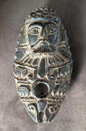 Antieke Speksteen Olielamp - Fijn Bewerkt beschikbaar voor biedingen