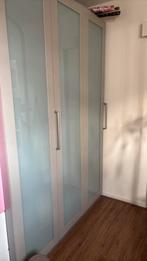 Kleding kast 220 x 150, Huis en Inrichting, Kasten | Kledingkasten, 100 tot 150 cm, 200 cm of meer, Ophalen of Verzenden, Zo goed als nieuw