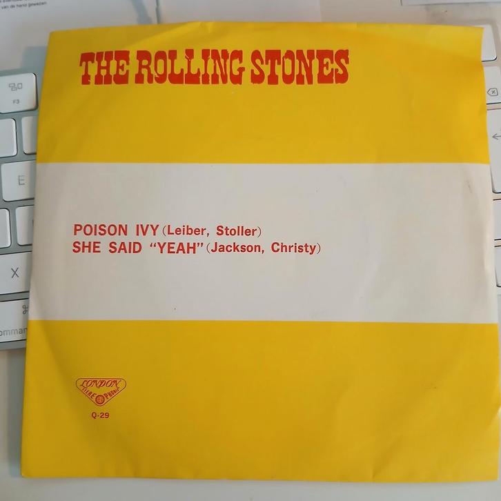 Rolling Stones - Poison Ivy / She Said Yeah - Single japan, Cd's en Dvd's, Vinyl Singles, Zo goed als nieuw, Single, Rock en Metal