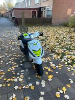 Piaggio zip 2017, Fietsen en Brommers, Scooters | Piaggio, Ophalen, Zip, 49 cc, Zo goed als nieuw