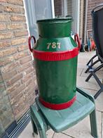 Oude Melkbus met Deksel, Ophalen