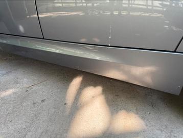 Sideskirts bmw e90 beschikbaar voor biedingen
