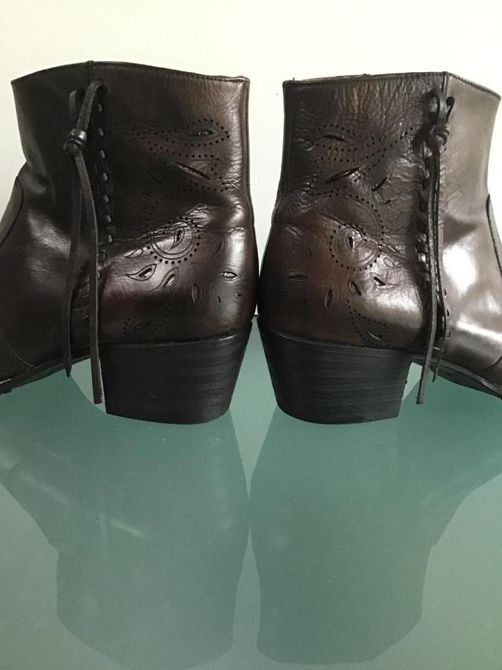 GRATIS VERZENDEN | SENDRA Bohemian bruine laarzen 41, Kleding | Dames, Schoenen, Zo goed als nieuw, Lage of Enkellaarzen, Bruin