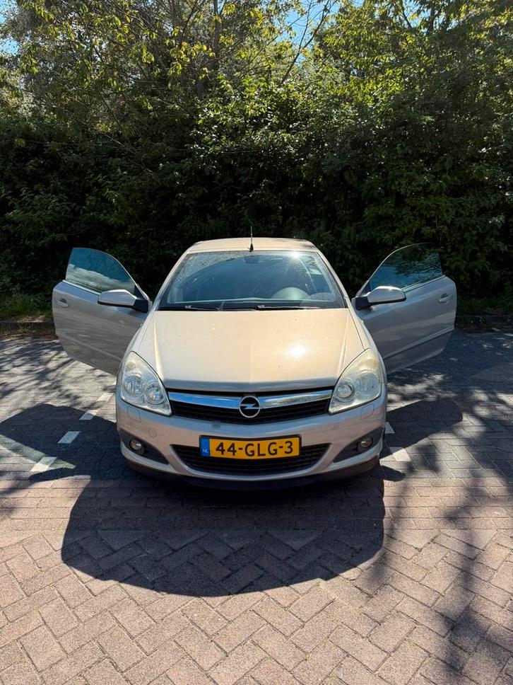 Opel Astra 1.8-16V 140pk 2008 Grijs, Auto's, Opel, Particulier, Astra, Benzine, D, Cabriolet, Handgeschakeld, Origineel Nederlands