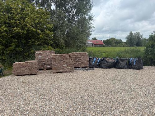 Oud gebakken bakstenen / klinkers 7 dames, Doe-het-zelf en Verbouw, Metselstenen, Gebruikt, Bakstenen, Ophalen