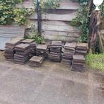 gratis 30 x 30 tegels in Giethmen Ommen zelf ophalen, Ophalen, Gebruikt, 10 m² of meer, Beton