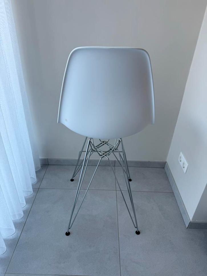 Witte Design Stoel  3 stuks, Huis en Inrichting, Stoelen, Zo goed als nieuw, Eén, Kunststof, Wit, Ophalen