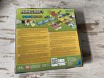 Minecraft heroes of the village bordspel ravensburger [s240], Ophalen of Verzenden, Zo goed als nieuw