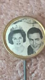 Beatrix    claus, Ophalen of Verzenden, Zo goed als nieuw, Speld(je) of Lepel(tje)