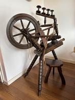 Antiek houten spinnewiel | decoratief & compleet, Ophalen, Spinnewiel