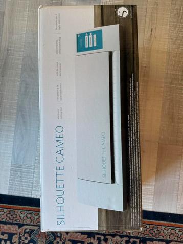 Silhouette Cameo beschikbaar voor biedingen