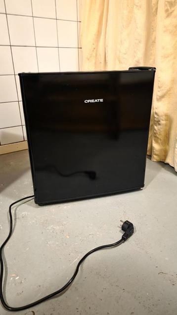️Stijlvolle Mini Koelkast (43L) - Create beschikbaar voor biedingen