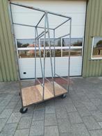 Voorraad bok op 4 zwenkwielen, 100 liter of meer, Ophalen, Gebruikt, Transportkar