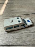 Ambulance Mercedes Jet car de Norev, Hobby en Vrije tijd, Modelauto's | 1:43, Ophalen of Verzenden, Gebruikt, Auto, Norev