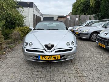 Alfa Romeo Spider 1.8-16V T.Spark beschikbaar voor biedingen