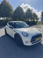 Mini 3-deurs (f56) 1.2 55KW 2015 Wit, Auto's, Mini, Voorwielaandrijving, 4 stoelen, 1198 cc, Wit