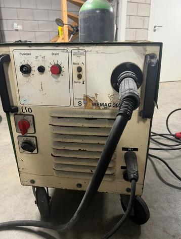 Te koop co2 lasapparaat WEMAG 302  380 volt . beschikbaar voor biedingen