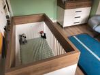 Ledikantje (met matras), commode en wandplank, Kinderen en Baby's, Ophalen, Zo goed als nieuw