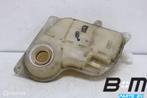 Koelvloeistofexpansiereservoir VW Passat 3BG 8D0121403L, Gebruikt
