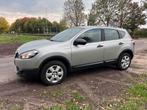 Nissan Qashqai 1.6 2WD 2011 Silvet Airco/cruise/trekhaak, Voorwielaandrijving, 662 kg, Stof, 1225 kg