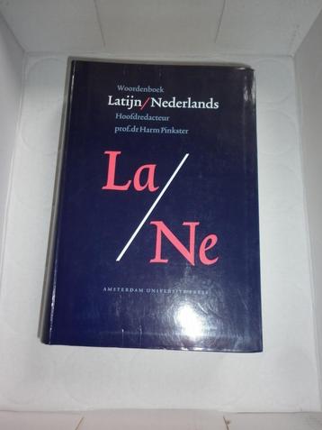  Latijn Nederlands woordenboek ISBNnr : 9789053561157 beschikbaar voor biedingen