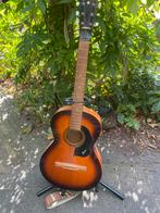 Framus vintage gitaar met licht bolle achterkant, Muziek en Instrumenten, Ophalen of Verzenden, Zo goed als nieuw, Klassieke of Spaanse gitaar
