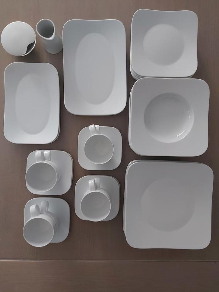 Rosenthal Studioline Free Spirit servies (38 delig), Huis en Inrichting, Keuken | Servies, Zo goed als nieuw, Compleet servies