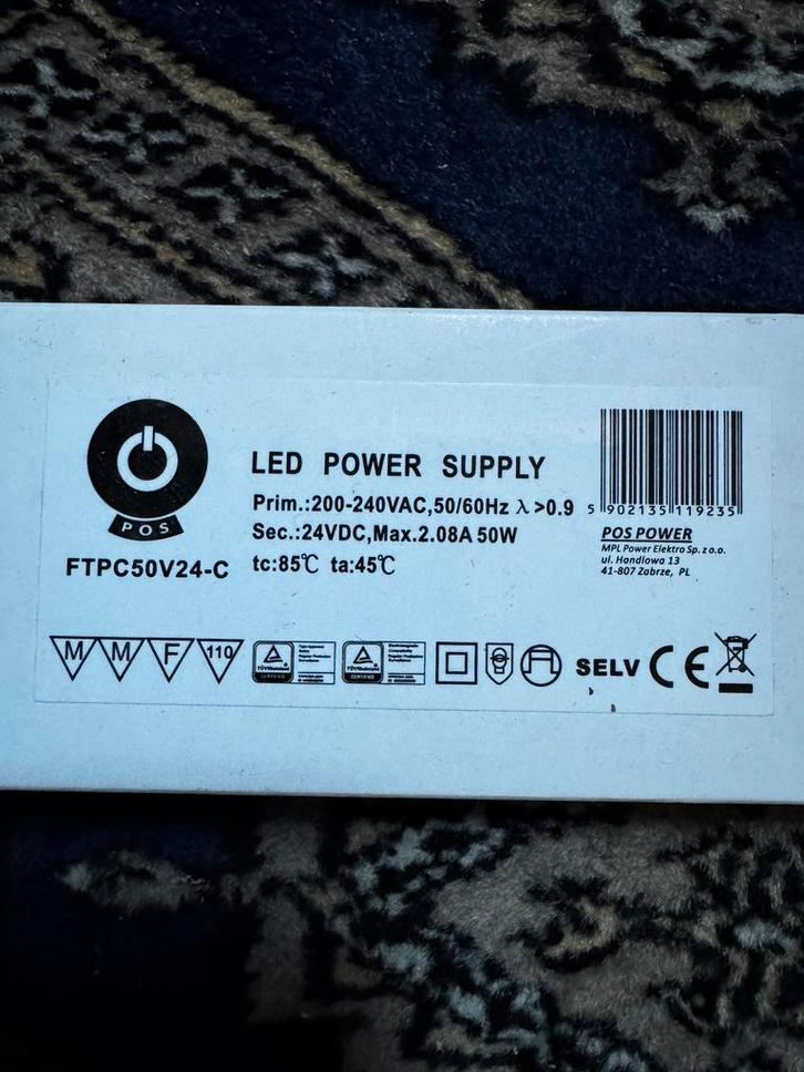 Led trafo dimbaar, 240 volt in , 24 volt uit, Telecommunicatie, Mobiele telefoons | Batterijen en Accu's, Nieuw, Overige merken