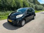 Citroën C1 1.0i 68PK 5D 2012 Zwart, Auto's, Voorwielaandrijving, Metallic lak, Zwart, 4 stoelen