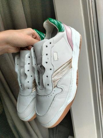 Mooie manfield sneakers maat 39 beschikbaar voor biedingen