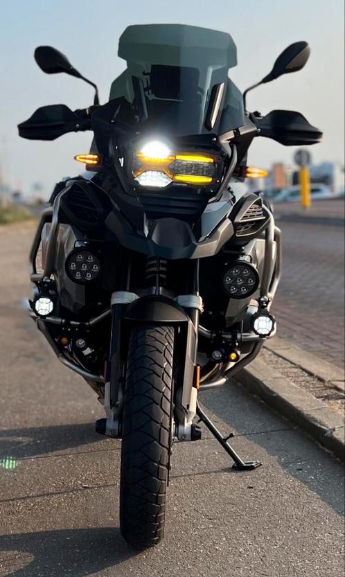 BMW R 1250 GS ADVENTURE TRIPLE BLACK, Motoren, Motoren | BMW, Particulier, Toermotor, meer dan 35 kW, 2 cilinders, Motorrijbewijs A