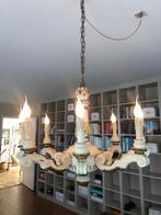 Klassieke kroonluchter met 8 kaarsvormige lampen, Huis en Inrichting, Lampen | Kroonluchters, Ophalen, Zo goed als nieuw