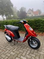 Piaggio Typhoon 1997 50cc 45km brom scooter, Fietsen en Brommers, Scooters | Piaggio, Overige modellen, Meevaltrading@gmail.com
