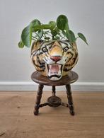 Antiek vintage krukje bijzettafel plantenkruk plantentafel, Huis en Inrichting, Krukjes, Ophalen of Verzenden, Gebruikt, Hout