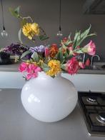 Vaas met prachtige kunstbloemen intratuin, Ophalen, Zo goed als nieuw